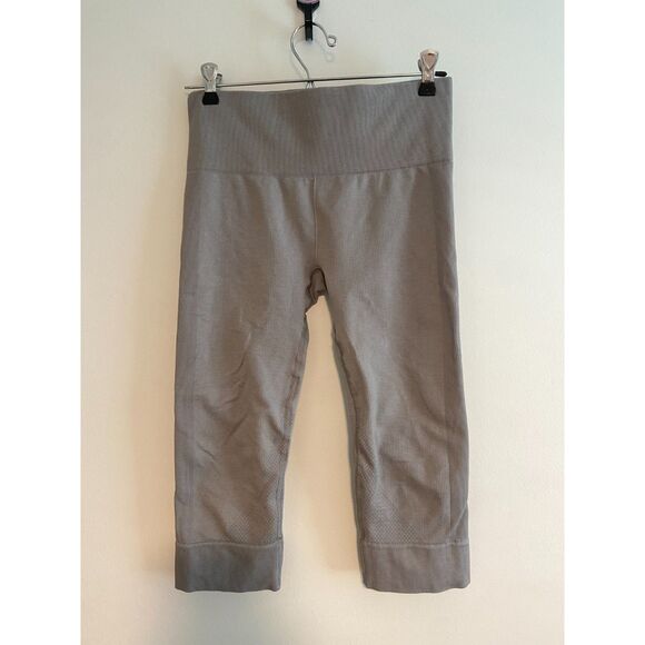 Lululemon Seamlessly Street Crop Heathered Medium Grey SIZE 6 - Picture 4 of 7